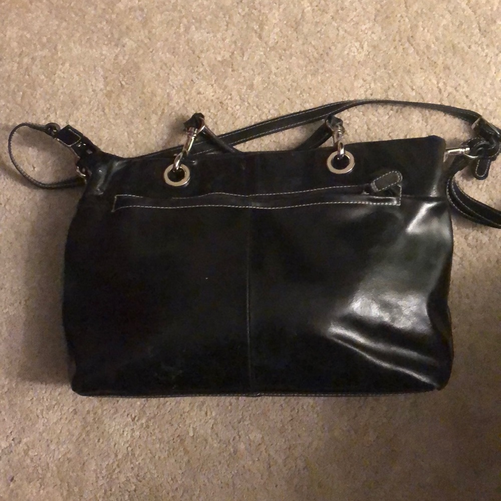 Wilson’s leather purse